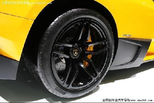 兰博基尼Murcielago LP 670-4 SV实拍 (3)