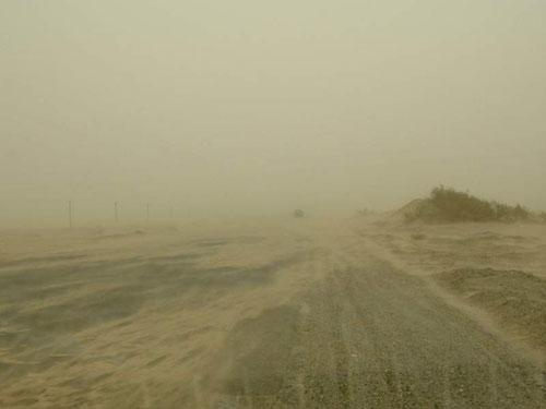 做好车身密封 教你在沙尘气候如何保养汽车