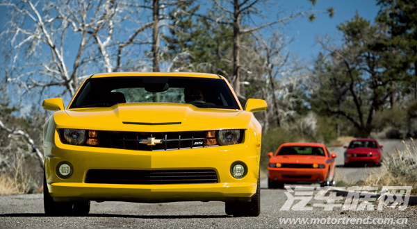 试雪佛兰CAMARO/道奇CHALLENGER/福特野马