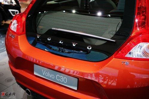 吸收S60概念车元素 沃尔沃改款C30亮相\(3\)