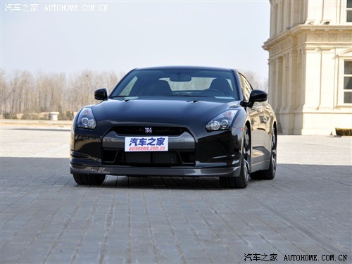 日产GT-R正式接受预定 预售价160万元