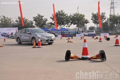 力狮全系冀豫两省巡回试驾石家庄站隆重举行