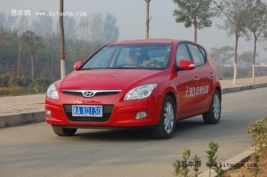 试驾北京现代i30 车型及外观设计详解