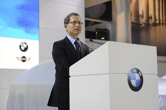 BMW多款新车和限量版车齐聚广州车展