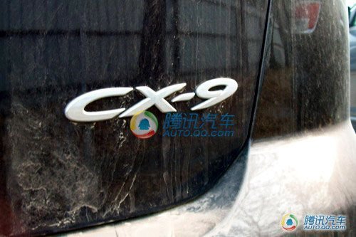 定位高于CX-7 马自达CX-9国内谍照曝光\(2\)