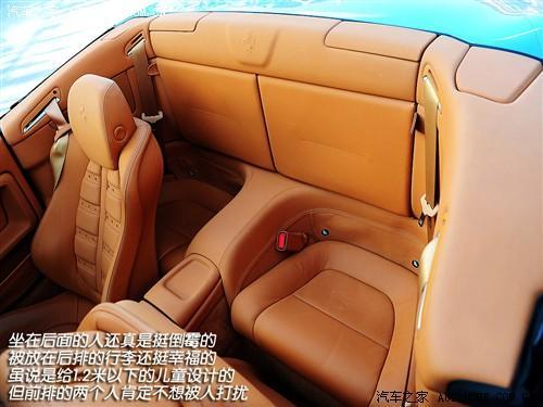 350万就够了 试驾法拉利California\(组图\)\(3\)