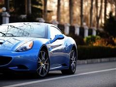 350万就够了 试驾法拉利California\(组图\)