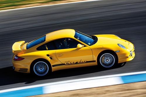 速度艺术 激情试驾新款保时捷911 Turbo
