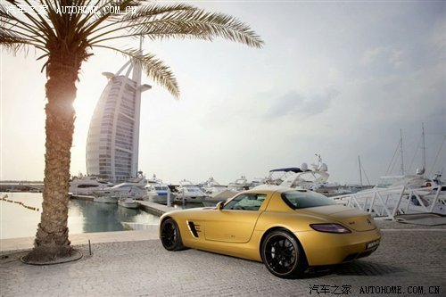 限量生产 奔驰迪拜车展推出两款新车