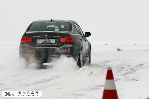 2010年冰雪体验之--宝马精英驾驶培训\(2\)