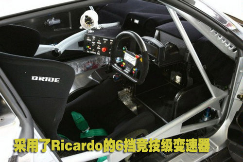 日产发布GT-R赛车GT1版本 换装V8引擎