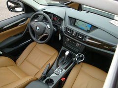 BMW最人性化的中型SAV 宝马X1内饰体验