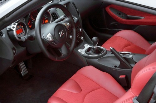 日产370Z特别版正式发布 售价约35.9万起\(组图\)