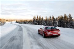 浪漫之旅 冰雪试驾2011款奔驰SLS AMG\(3\)