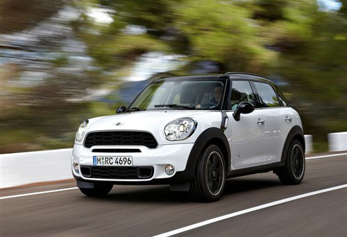 向更大的方向发展 海外感受MINI countryman\(2\)