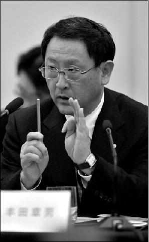 丰田总裁向中国消费者三度道歉