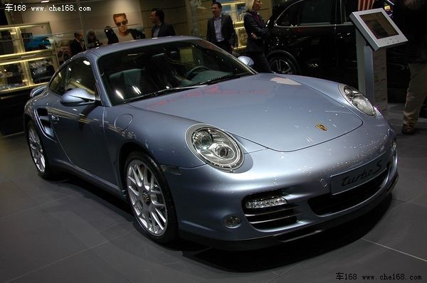 保时捷911 Turbo S亮相日内瓦车展