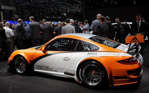 保时捷911 GT3 R Hybrid亮相日内瓦车展