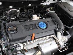 要性能还是要经济? 迈腾1.4TSI对比1.8TSI