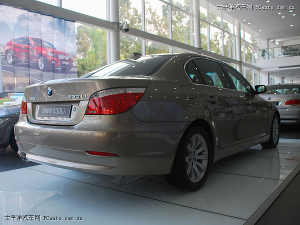 A6L/S80L/530Li 豪华加长型对比点评\(4\)