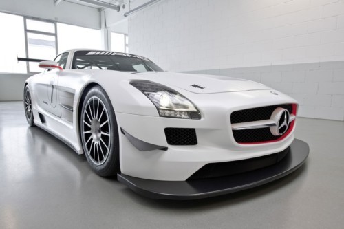 奔驰SLS AMG GT3赛车亮相