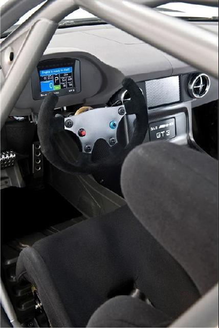 明年春季发布 奔驰SLS AMG GT3提前曝光\(2\)