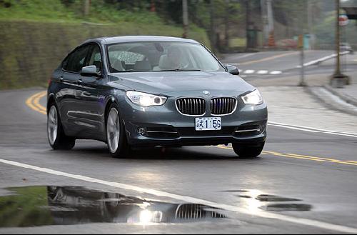 跨界新风味 试驾宝马535i Gran Turismo\(4\)