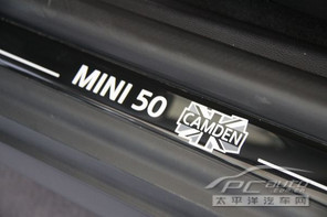 MINI50周年纪念版新车正式抵达海南宝悦\(4\)
