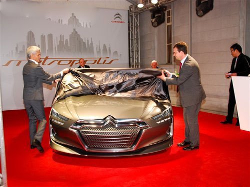 雪铁龙专为中国设计概念车上海全球首发
