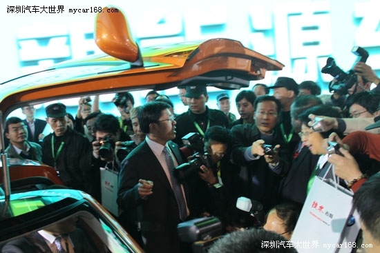 2010北京国际车展开幕 吉利盛装亮相