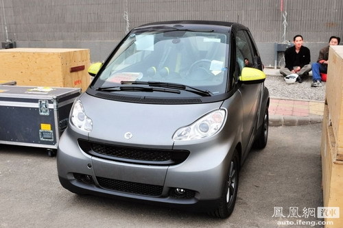 入门级Smart北京车展发上市 售价13.48万元