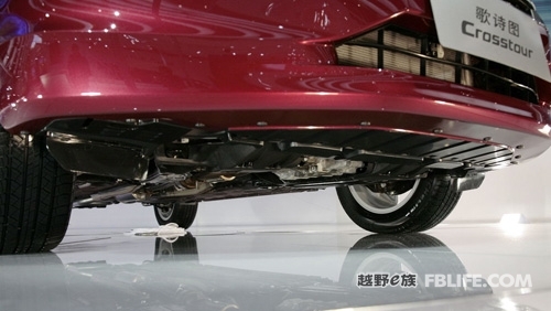 e族车展静态品车：雅阁Crosstour歌诗图\(4\)