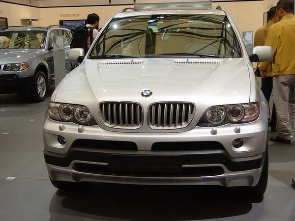 南京10款BMW X5 xDrive30i优惠34000元