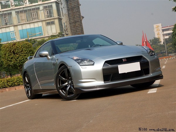 功率增至500匹 日产明年推出2012款GT-R