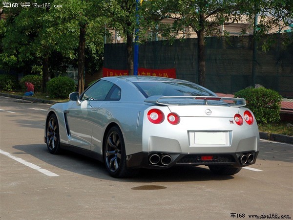 功率增至500匹 日产明年推出2012款GT-R\(2\)