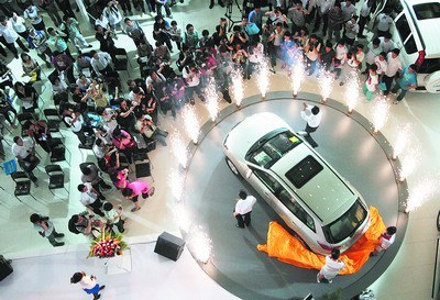 湖南车展首日新车销量近4亿元