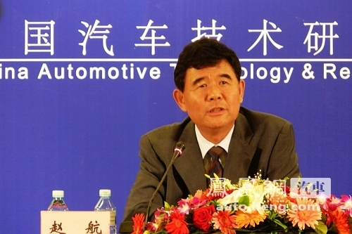 赵航：新能源汽车补贴力度还不够