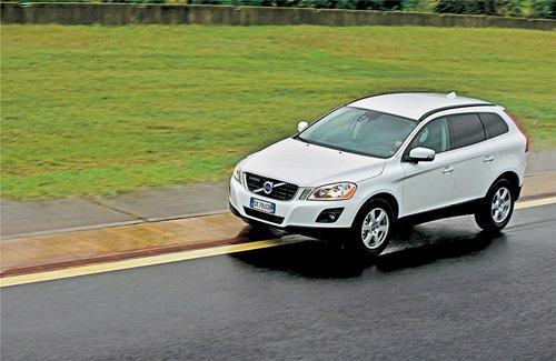 4驱与2驱的较量 沃尔沃XC60与福特Kuga