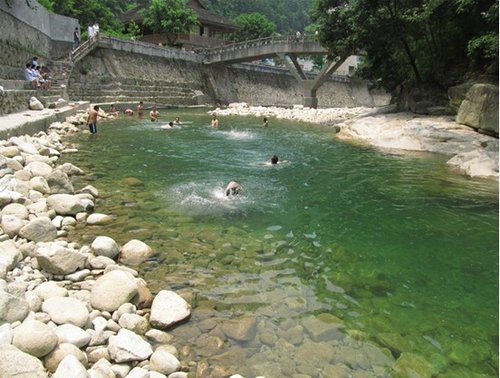 广本喜龙店阳山自驾游活动圆满成功