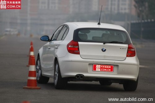 实用与性能兼得 驾驶体验BMW 130iAT\(2\)
