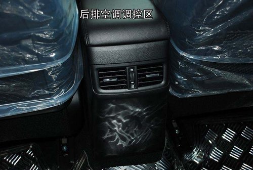 铃木首款B级车——凯泽西新车实拍\(2\)