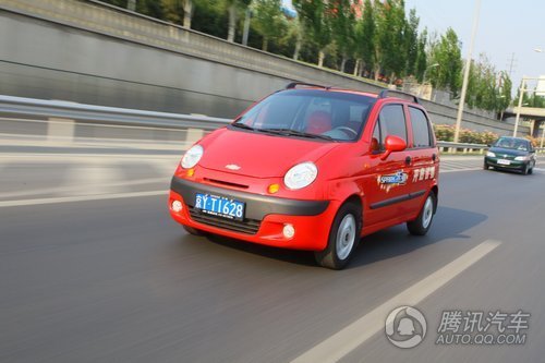 毕业初买车 10款经济代步小型车导购