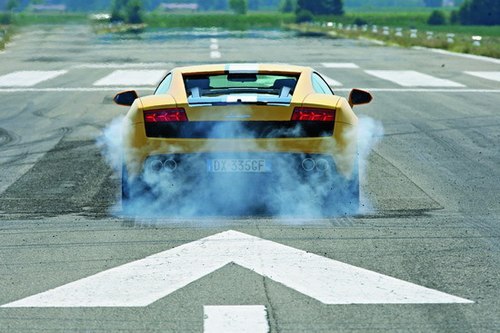 后发制人：试驾兰博基尼 Gallardo LP 550-2 