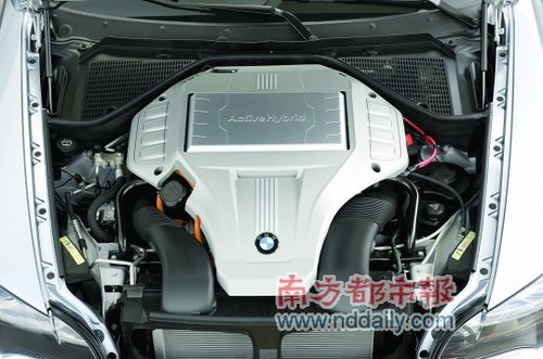 豪门新贵 试驾BMW高效混合动力X6/7系