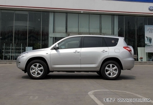 丰田RAV4经销商推限量版 优惠2万元