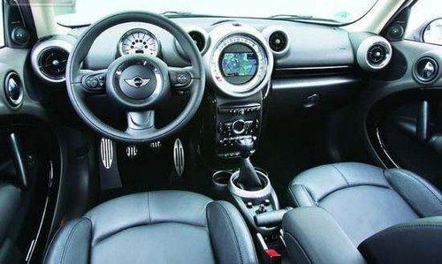 试驾MINI Cooper S Countryman 依旧迷你(2)