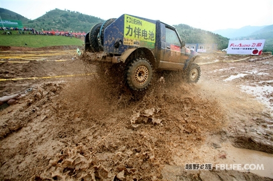 “乌金之海”再度迎来全国汽车场地越野锦标赛(5)