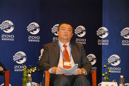 亚新科副总裁倪威：中国汽车出口缺少基础设施支撑