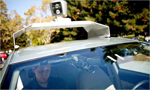 组图：“无人驾驶汽车”在全美各地路测