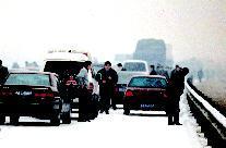 “大雪”之日北京降雪　全城堵车行路难